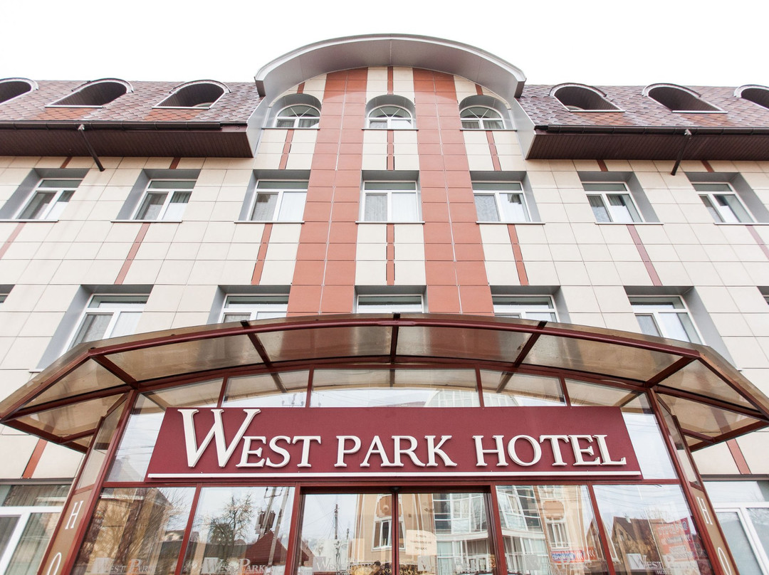 West Park Hotel主图