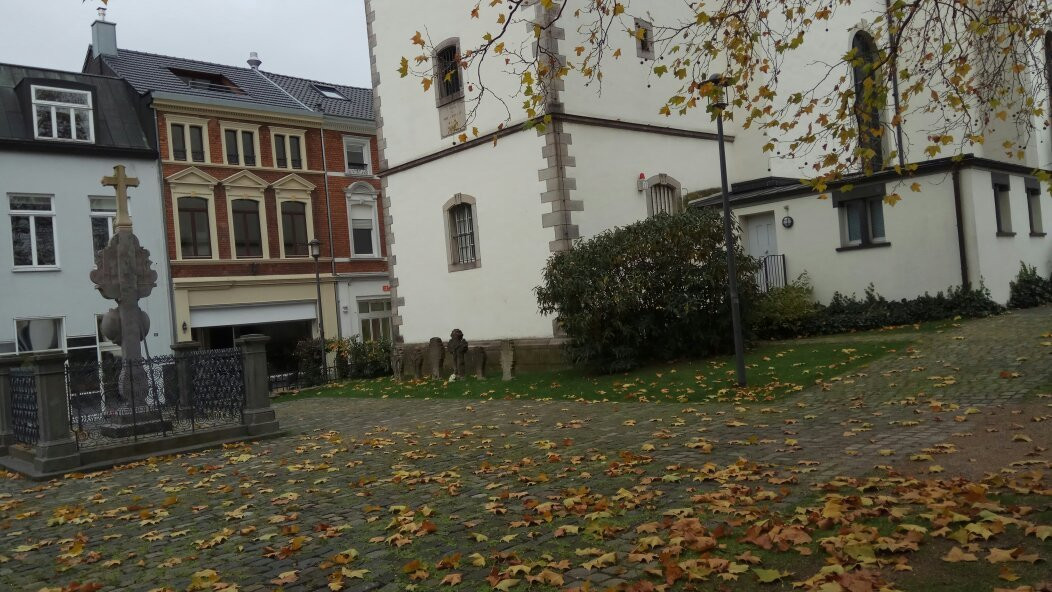 Kirche St. Remigius景点图片