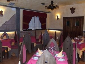 Humanes De Madrid餐馆和美食-La Fortaleza