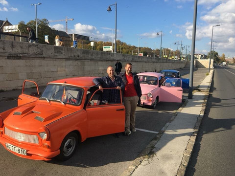 Pink Trabant Budapest-布达佩斯必去景点