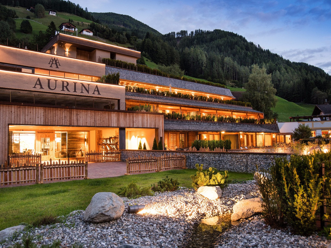 Aurina Lodges
