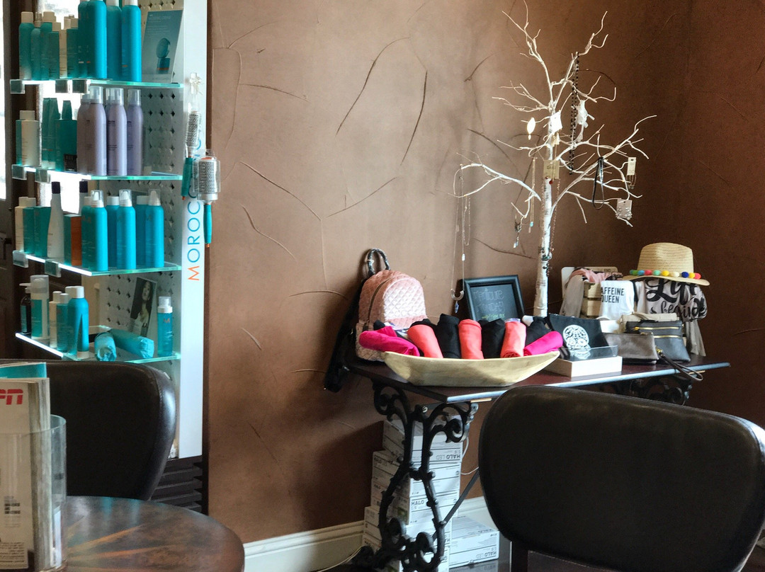 Hideaway Spa and Salon景点图片
