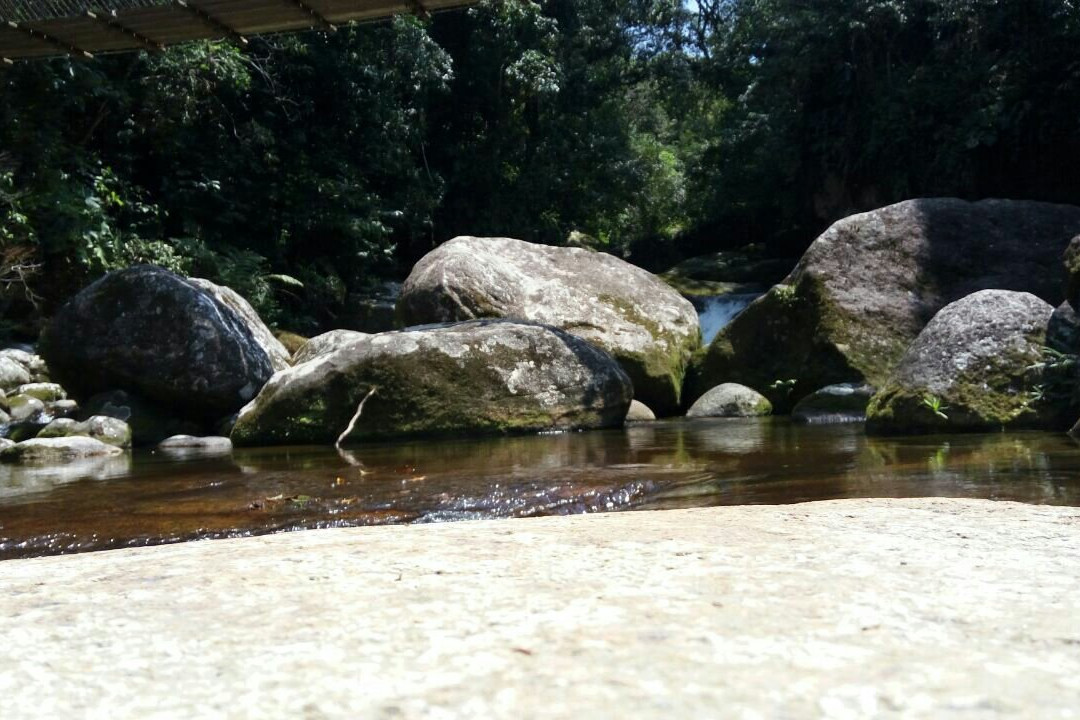 Lage Waterfall-伊利亚贝拉必去景点