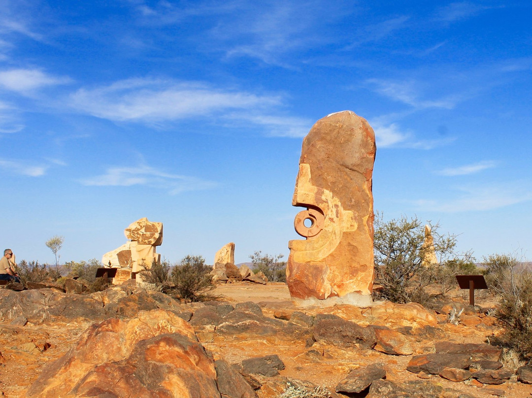 The Broken Hill Sculptures & Living Desert Sanctuary景点图片