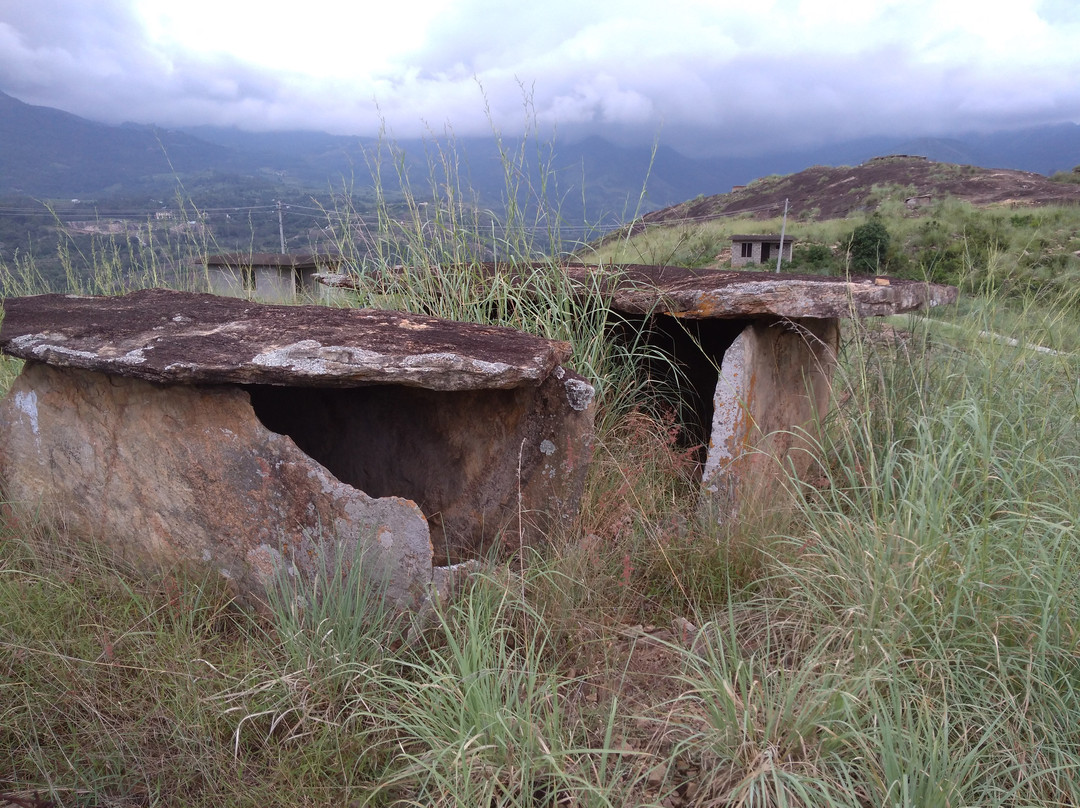 Muniyara Dolmens-慕那尔必去景点