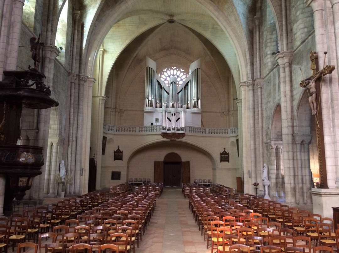 Église Saint-Pierre de La Réole景点图片