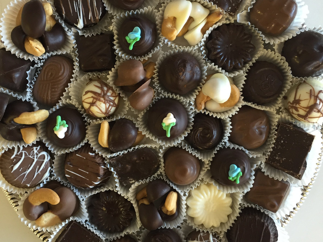 Sweethearts Three-Sharon必去景点