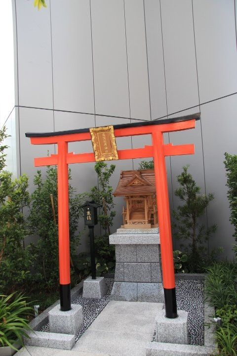 Kakugoinari Shrine景点图片