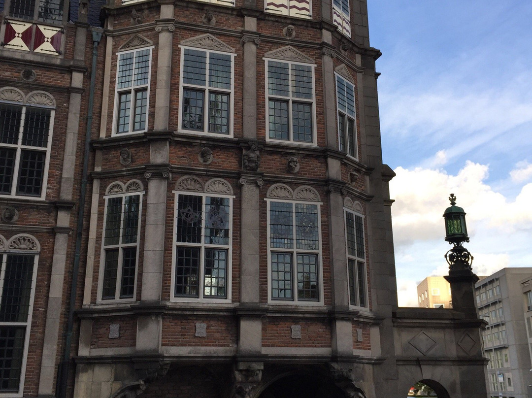 Het Duivelshuis of Maarten van Rossumhuis uit 1518-阿纳姆必去景点