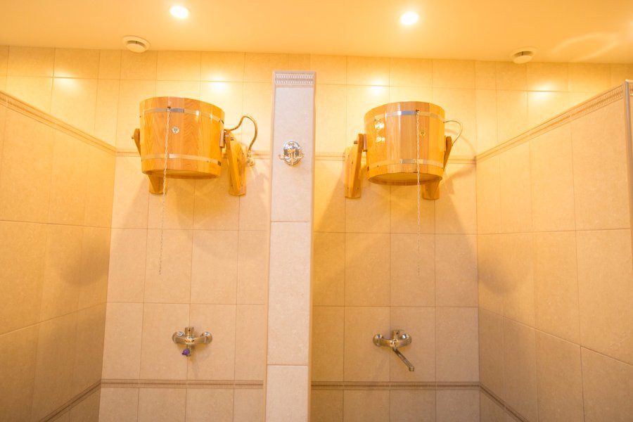 Bath Complex Poseidon景点图片