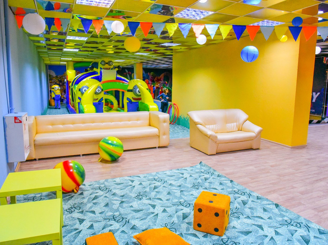 Gorozhenovo旅游景点-Entertainment Center Natsional