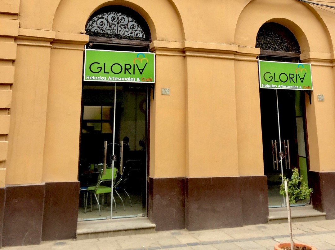 Gloria Helados Artesanales & Cafe