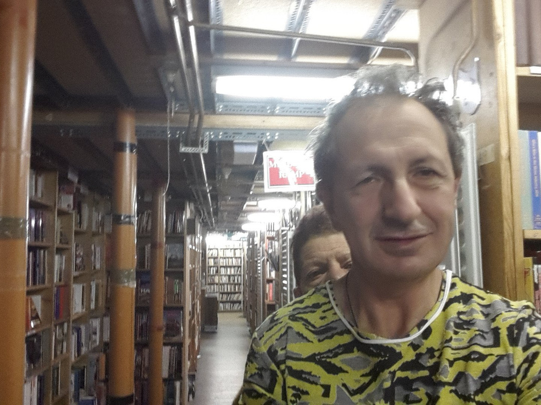 Hay Cinema Bookshop景点图片