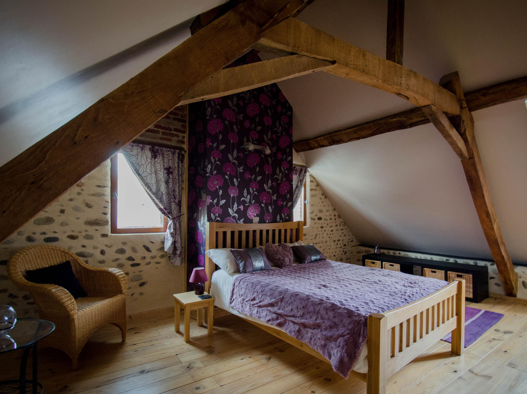 Pyrenees Motorcycle Tours主图