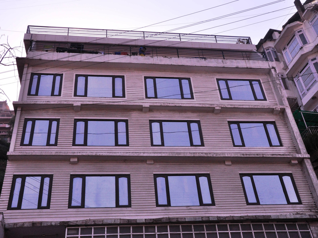 Shimla Holiday inn主图