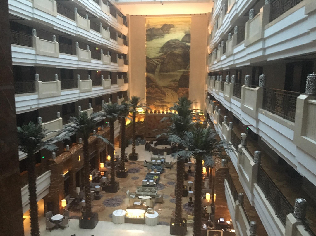 西安唐隆国际酒店（大雁塔大唐不夜城店）主图