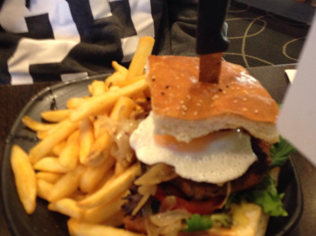 Caroline Springs餐馆和美食-The Club