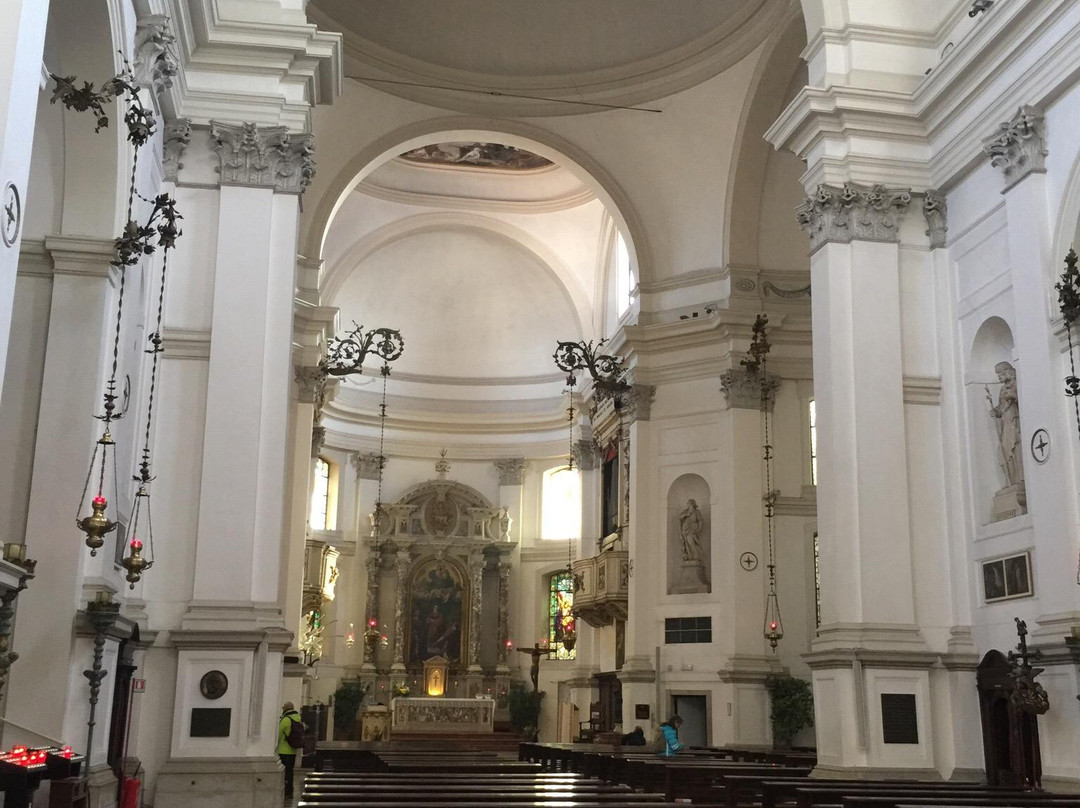 Duomo di San Lorenzo Martire-麦斯特必去景点