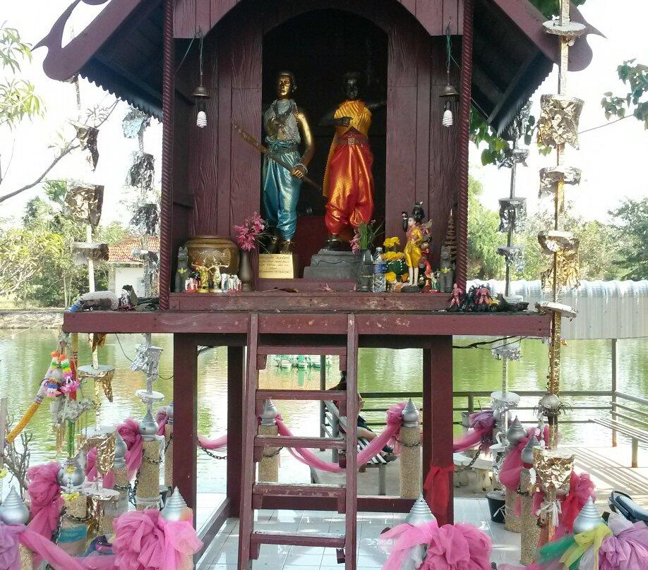 Thungsamrit Memorial景点图片