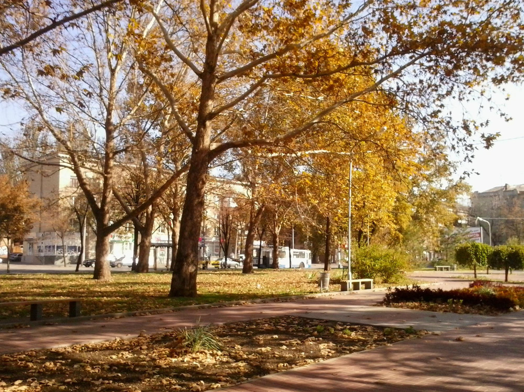 Square Pogranichnikov-Zaporizhzhya必去景点