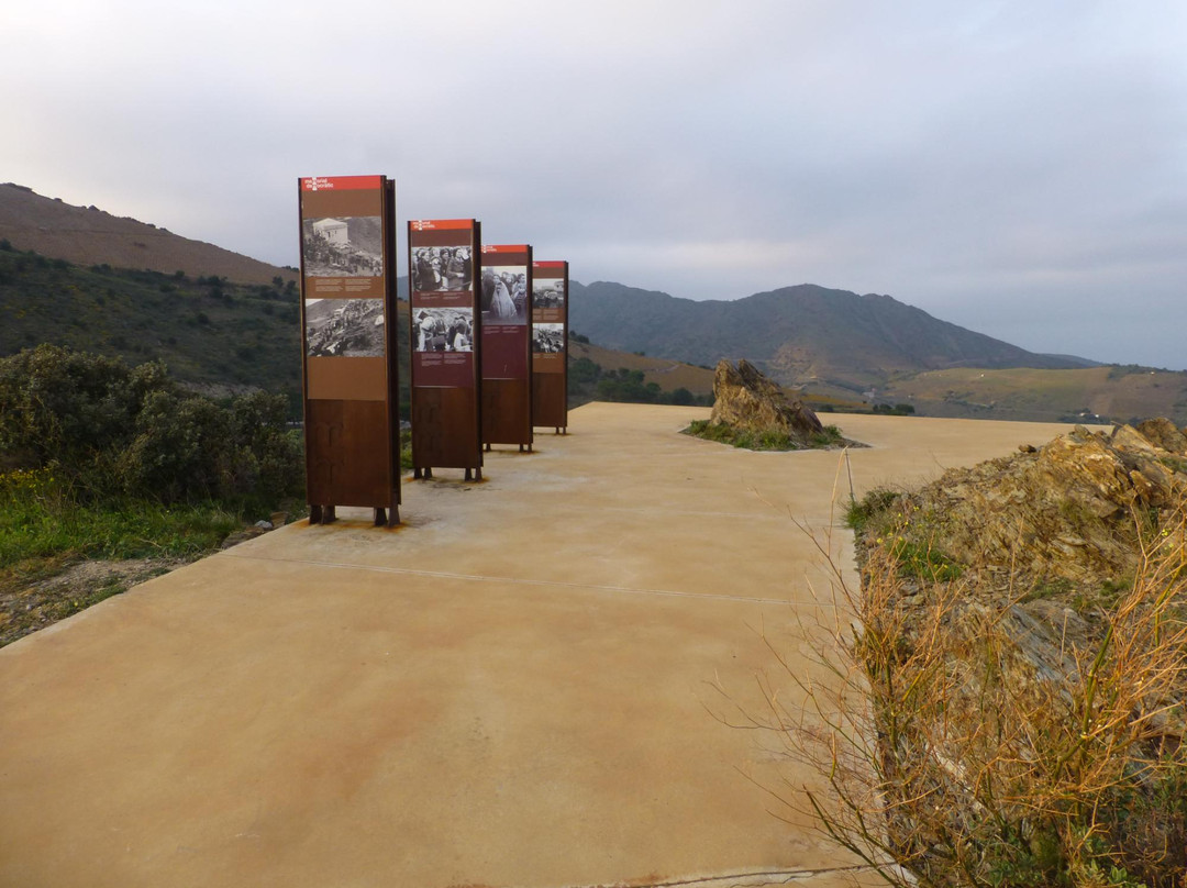 Exile Memorial景点图片