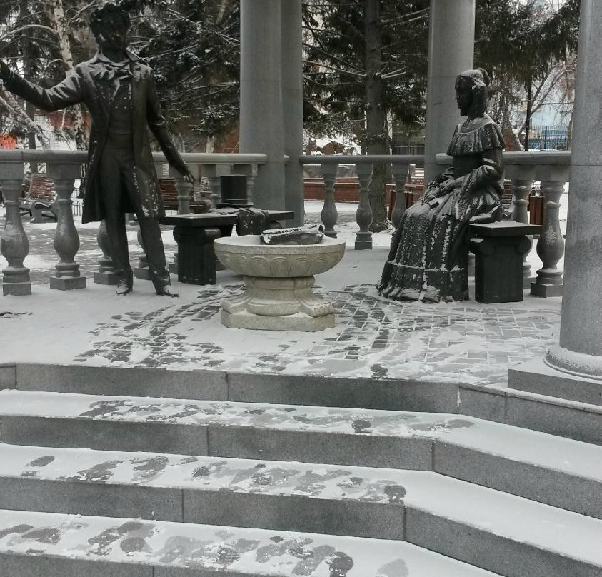 Monument to Pushkin and Goncharova-克拉斯诺亚尔斯克必去景点
