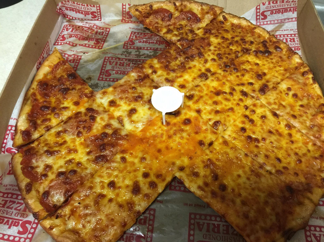 Salvatore's Old Fashioned Pizzeria