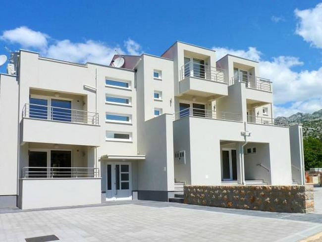 Villa Ema Apartments