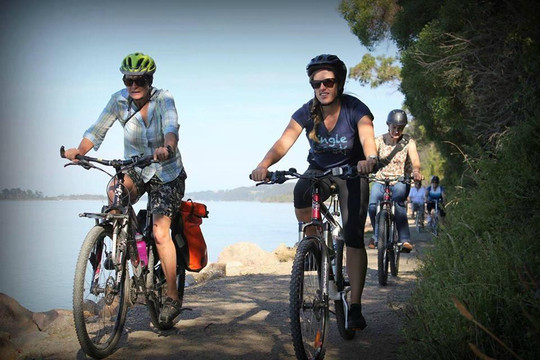 Venture Out Australia-莱克斯恩特伦斯必去景点