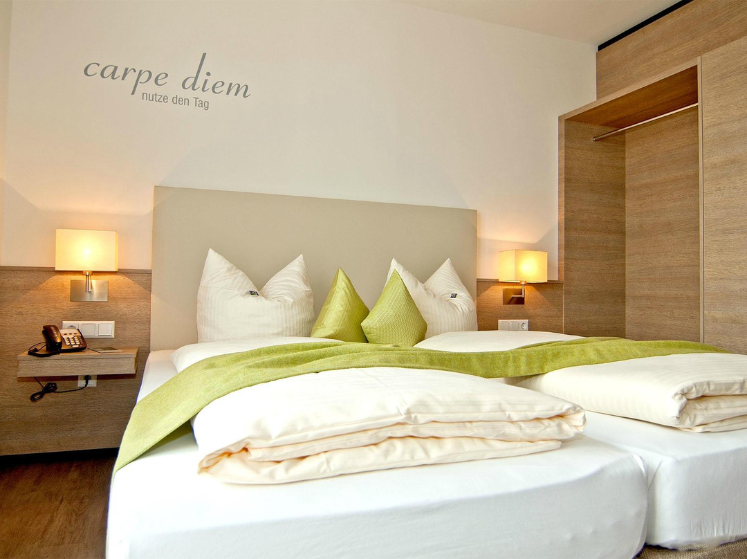 Parkhotel主图