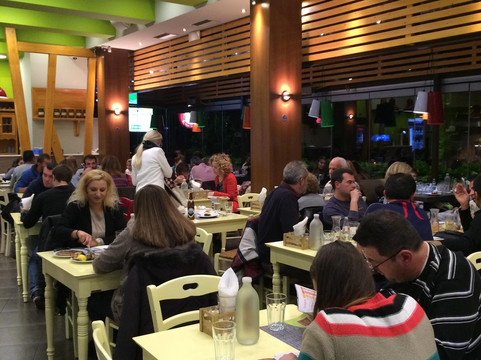 Gerakas餐馆和美食-Cook and Grill Gerakas