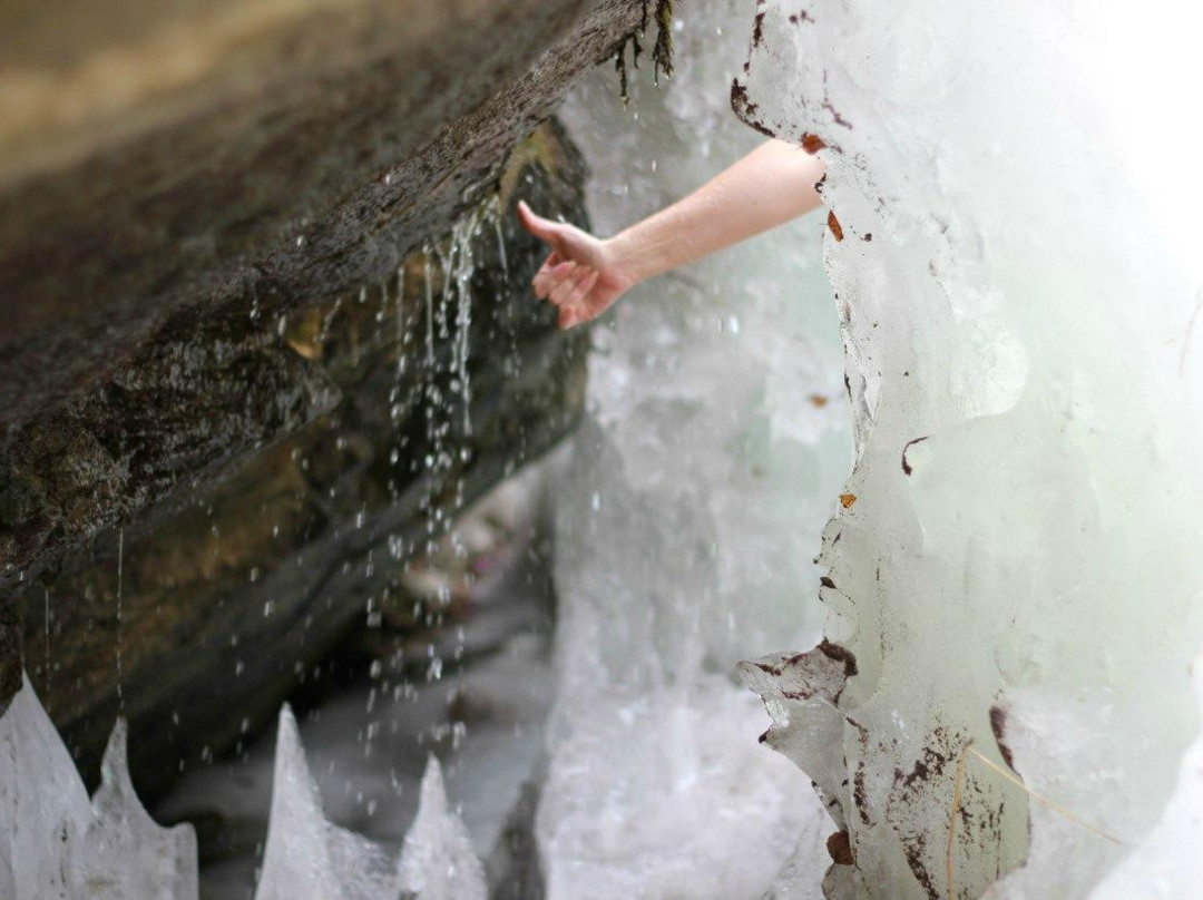 Waterfalls Che-Chkysh景点图片