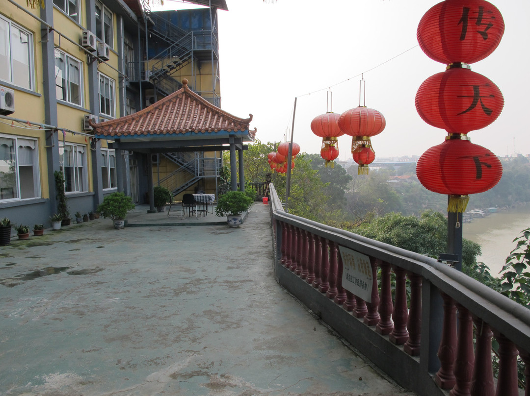 阳光大酒店主图