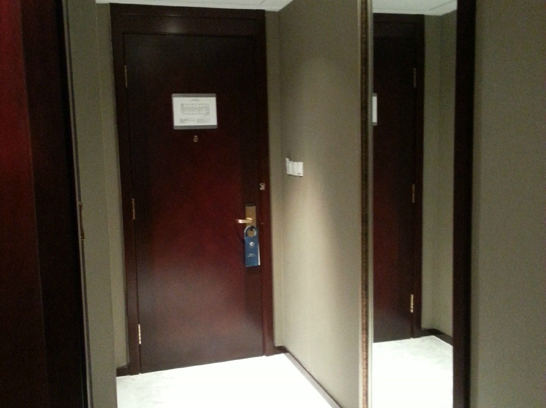 中富国际酒店主图