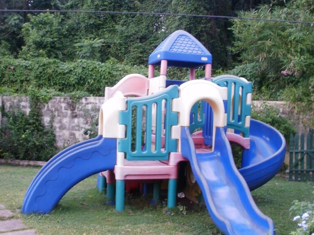 菠萝阁酒店主图