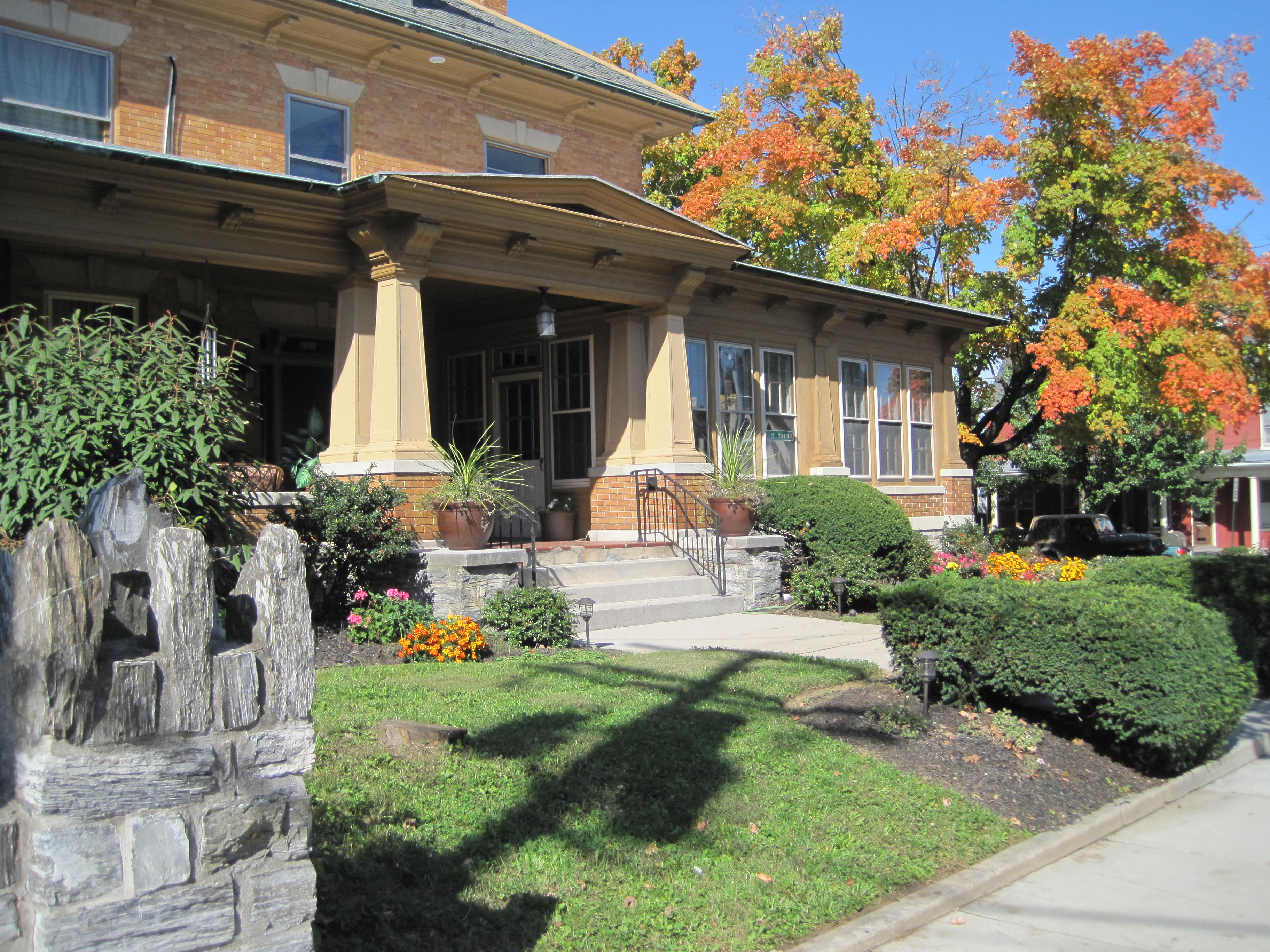 Walton Manor Inn Bed & Breakfast-官方