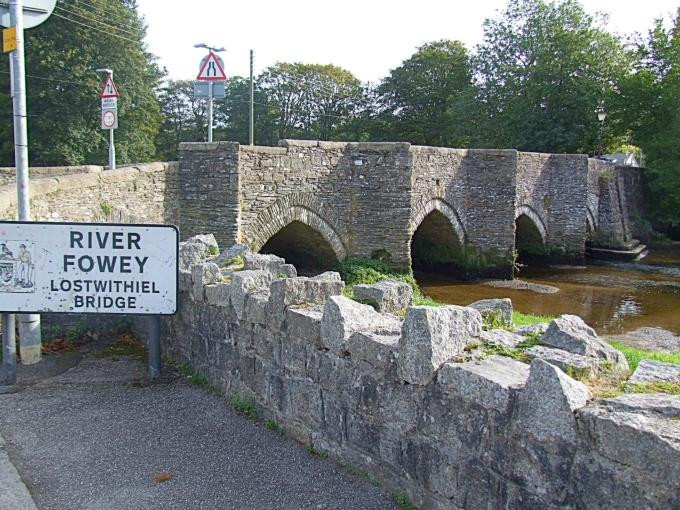 The Tudor Bridge景点图片