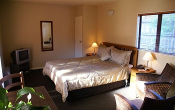 橡树汽车旅馆主图