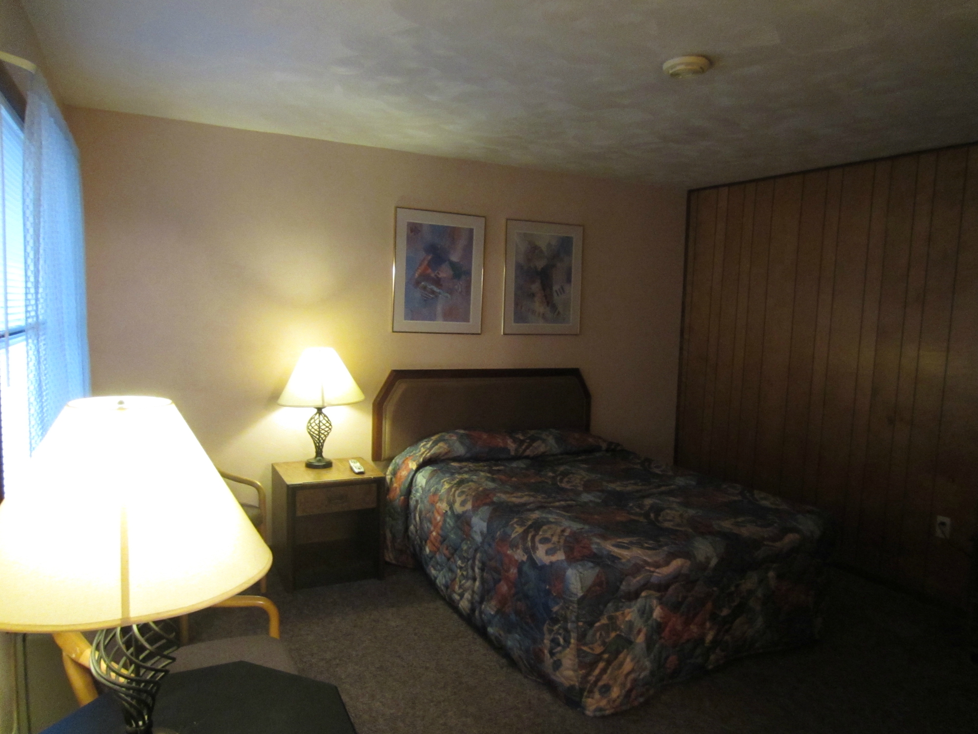 Browns Hill Tavern & Motel-客卧