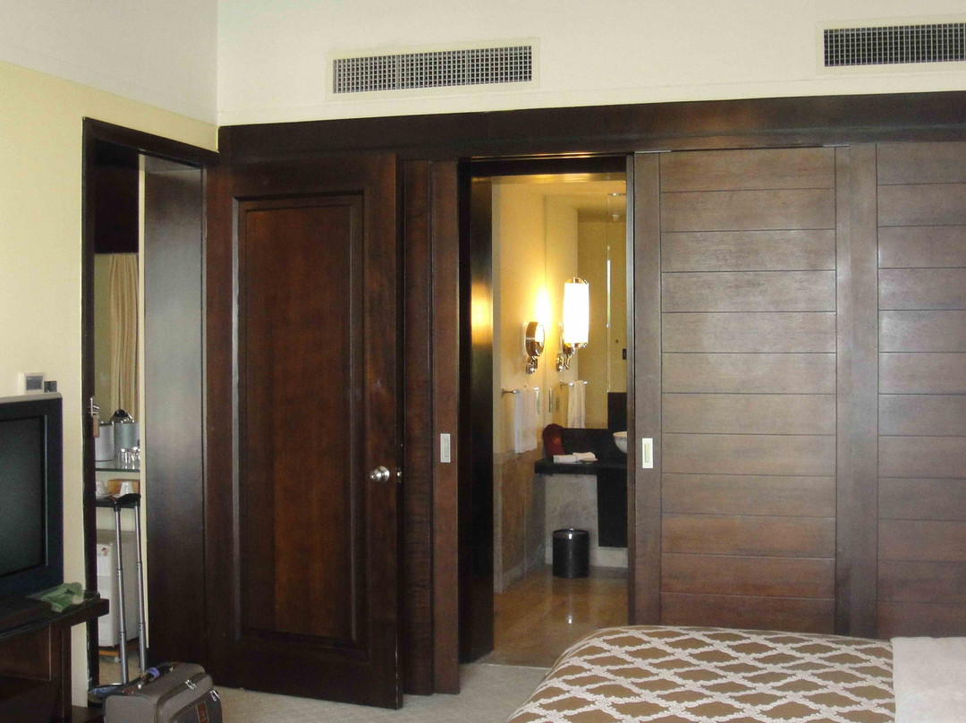 官房大酒店主图