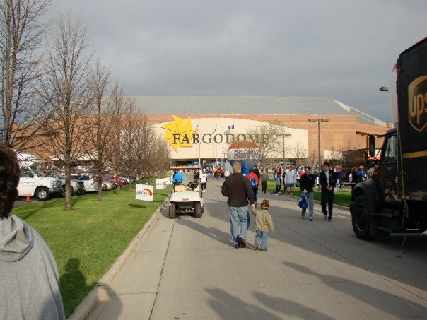 Fargodome-法戈必去景点