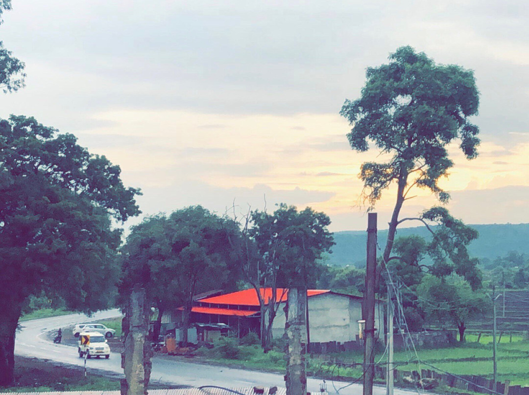 Pipariya餐馆和美食-Mana Dhaba