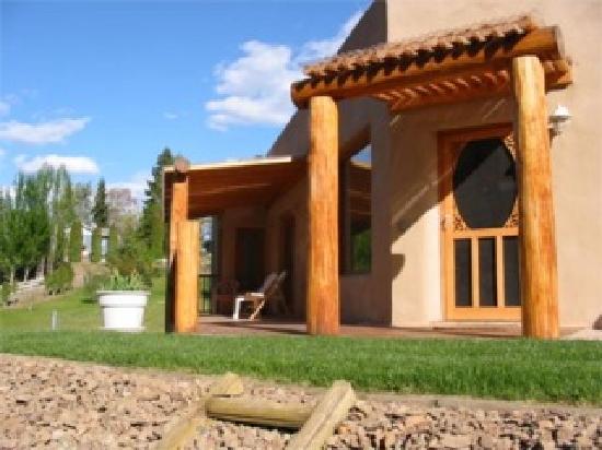 Adobe Rose B&B-官方