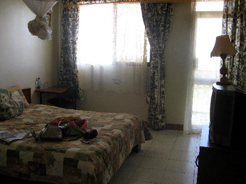 Mid-Africa Hotel