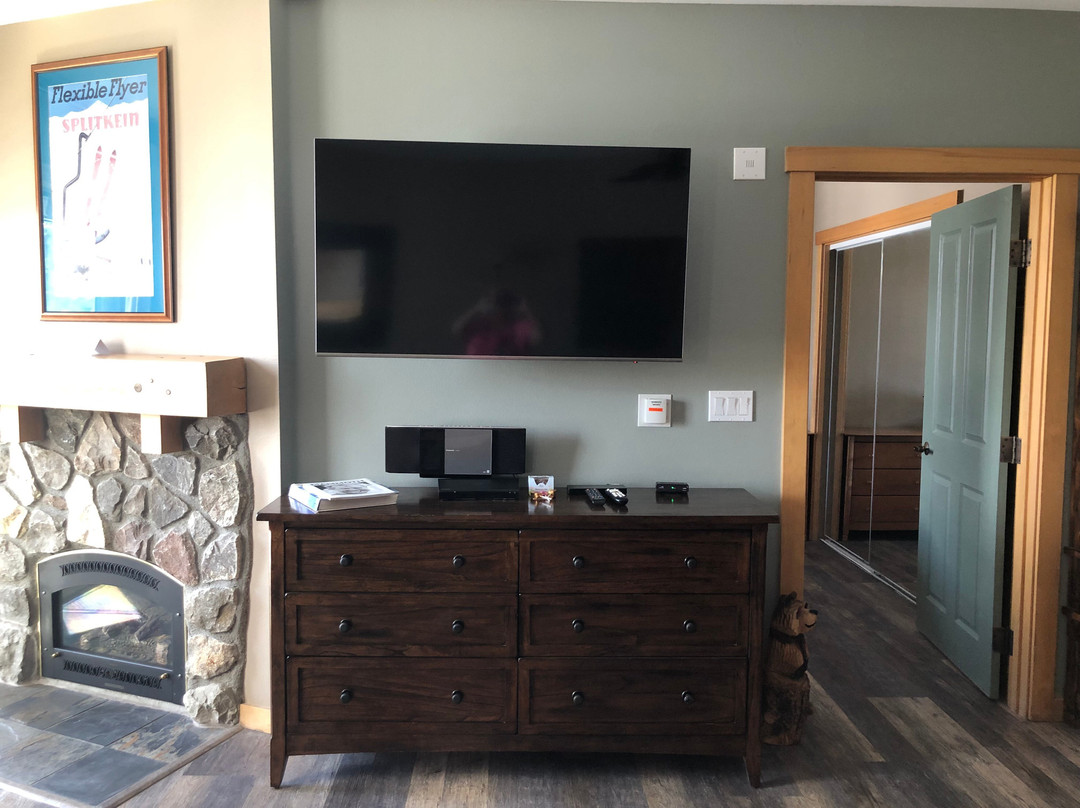 瞻博温泉度假村主图