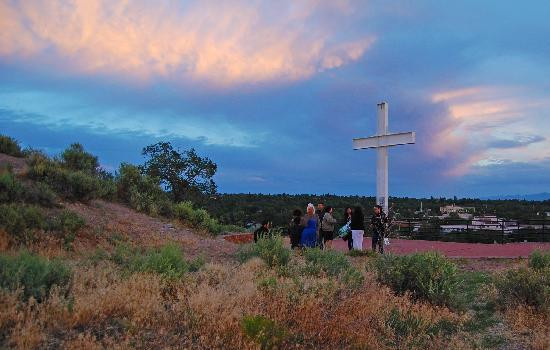 Cross of the Martyrs-圣菲必去景点