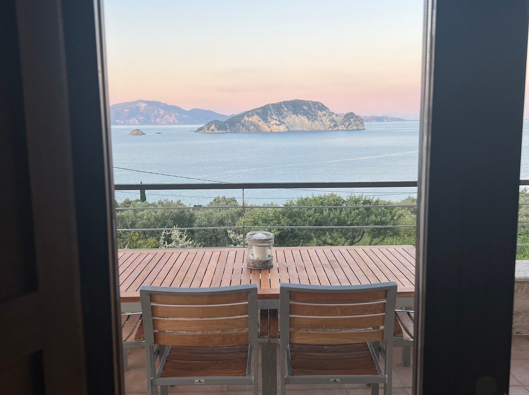 伊恩尚别墅套房酒店主图