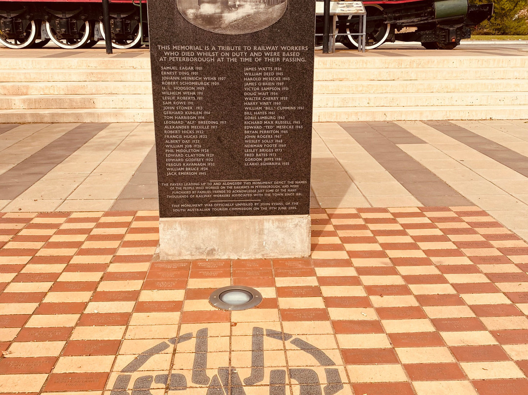 Railway Memorial-Peterborough必去景点