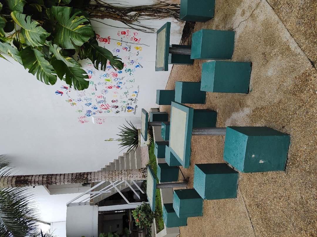 Waira Suites Hotel主图