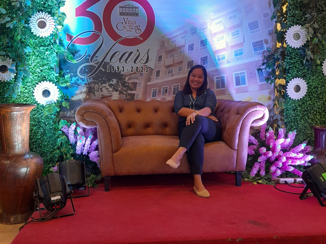 卡塞雷斯别墅酒店主图